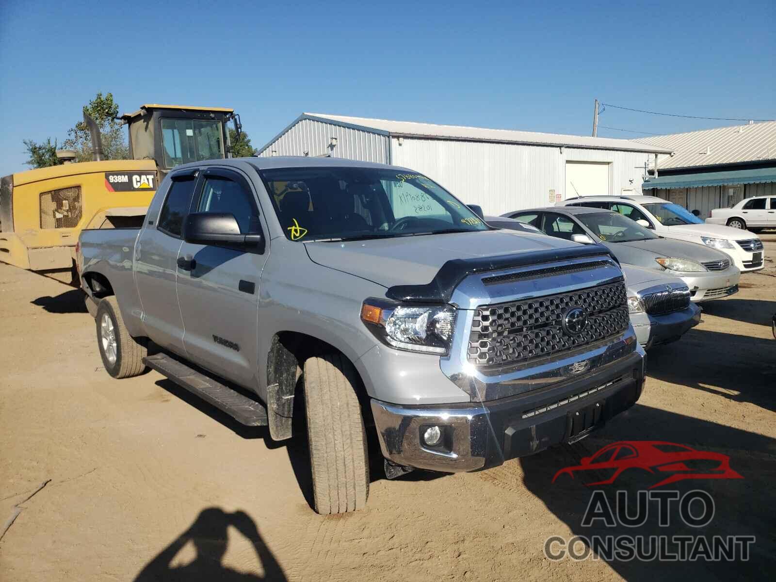 TOYOTA TUNDRA 2021 - 5TFUY5F17MX977334