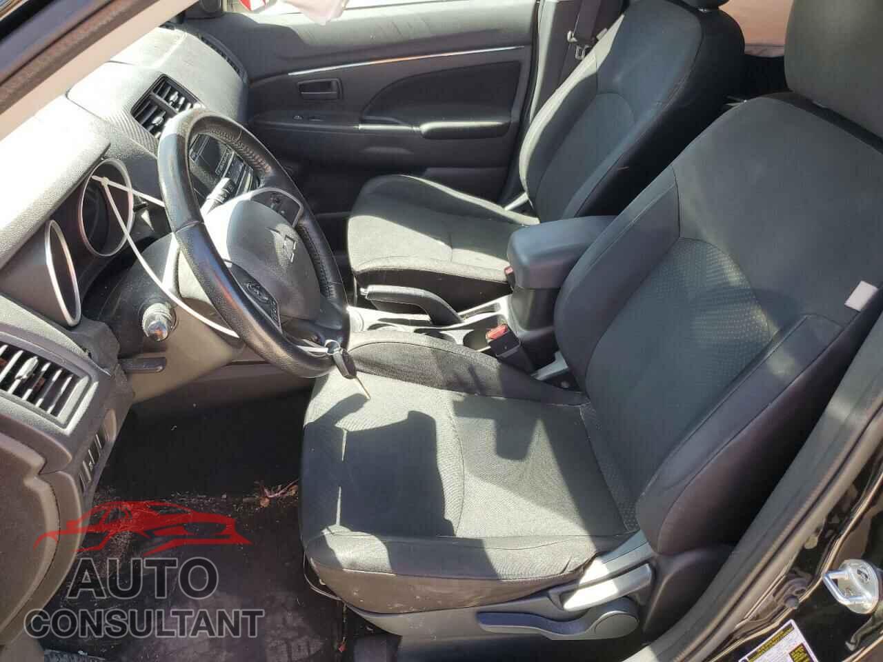 MITSUBISHI OUTLANDER 2015 - 4A4AR3AU3FE014945