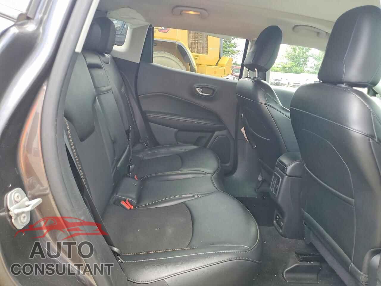 JEEP COMPASS 2020 - 3C4NJDBB0LT116895