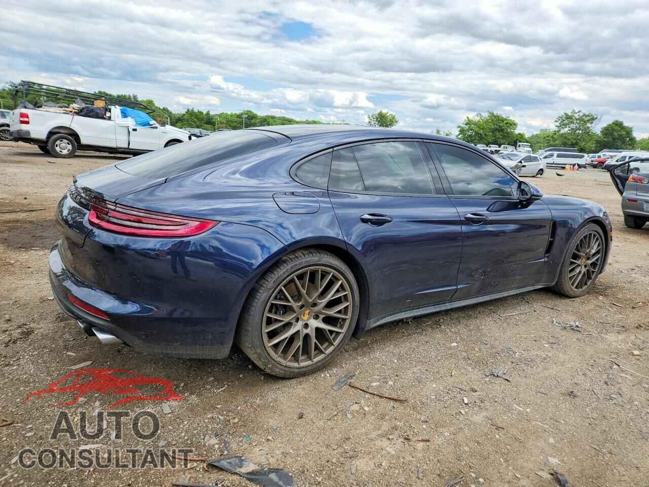 PORSCHE PANAMERA 2018 - WP0AA2A78JL100906