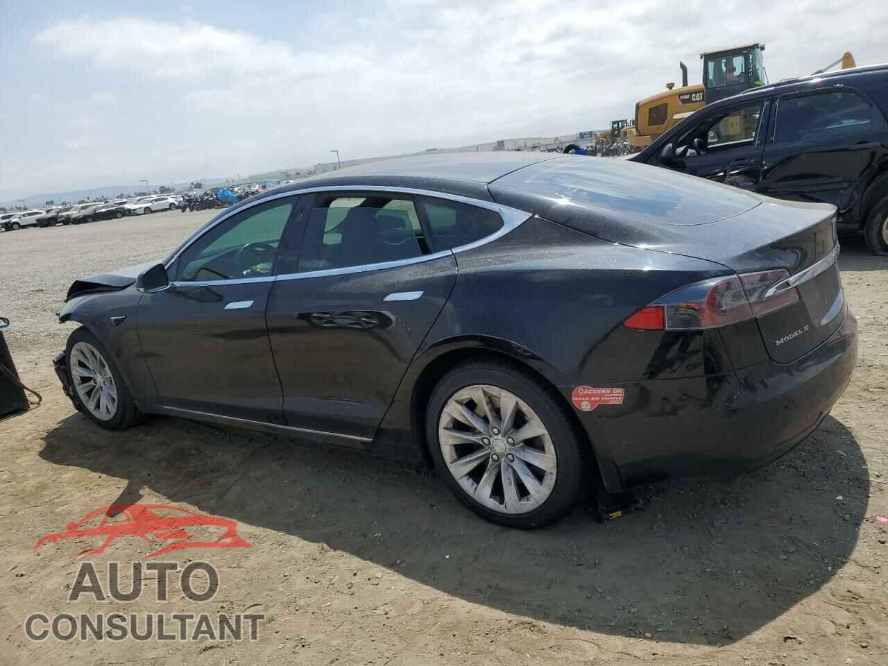 TESLA MODEL S 2017 - 5YJSA1E23HF209803