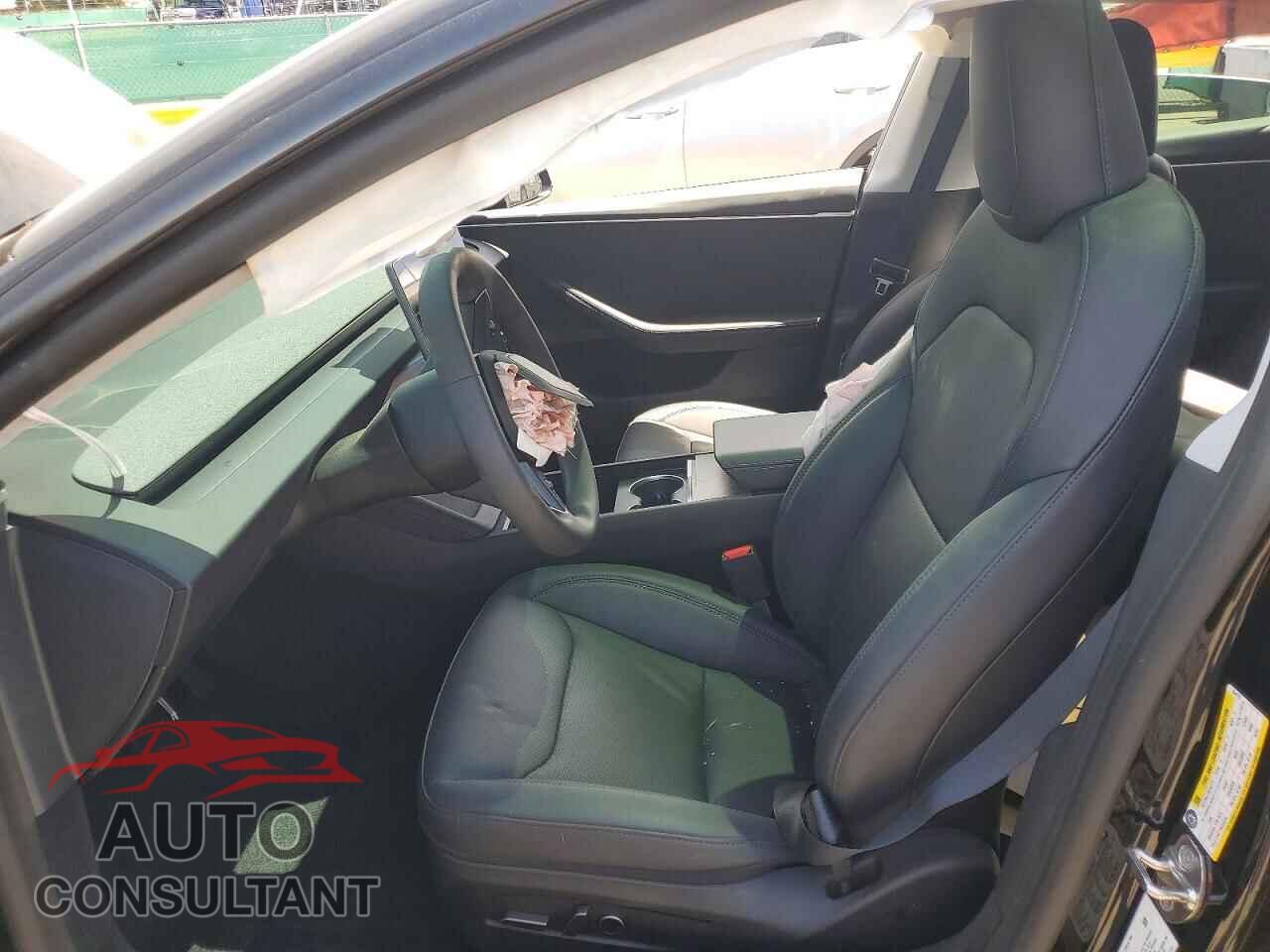 TESLA MODEL 3 2024 - 5YJ3E1EB5RF834178
