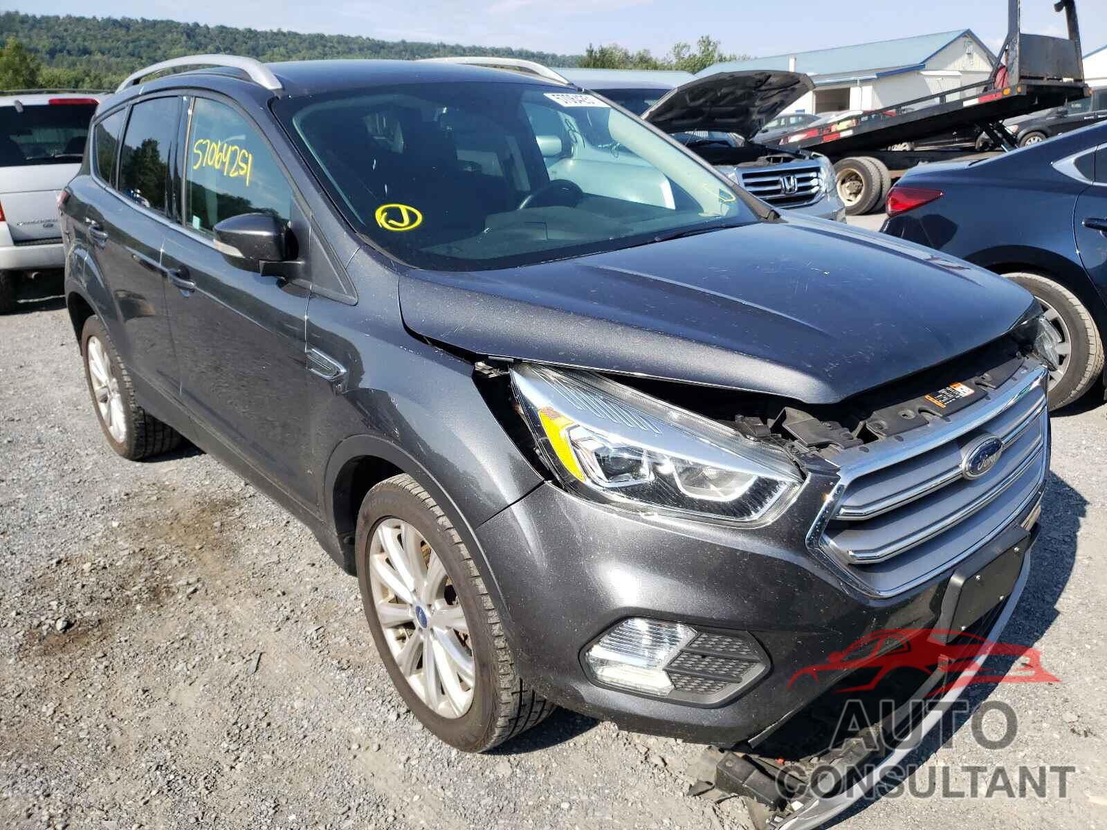 FORD ESCAPE 2017 - 1FMCU9JD9HUB64161