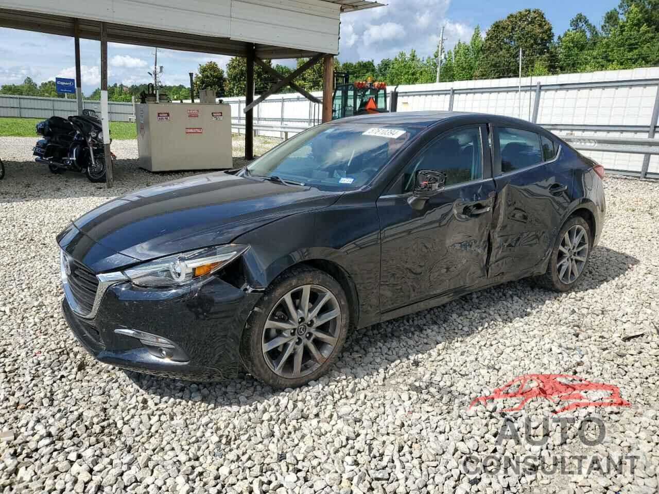 MAZDA 3 2018 - 3MZBN1W34JM249561