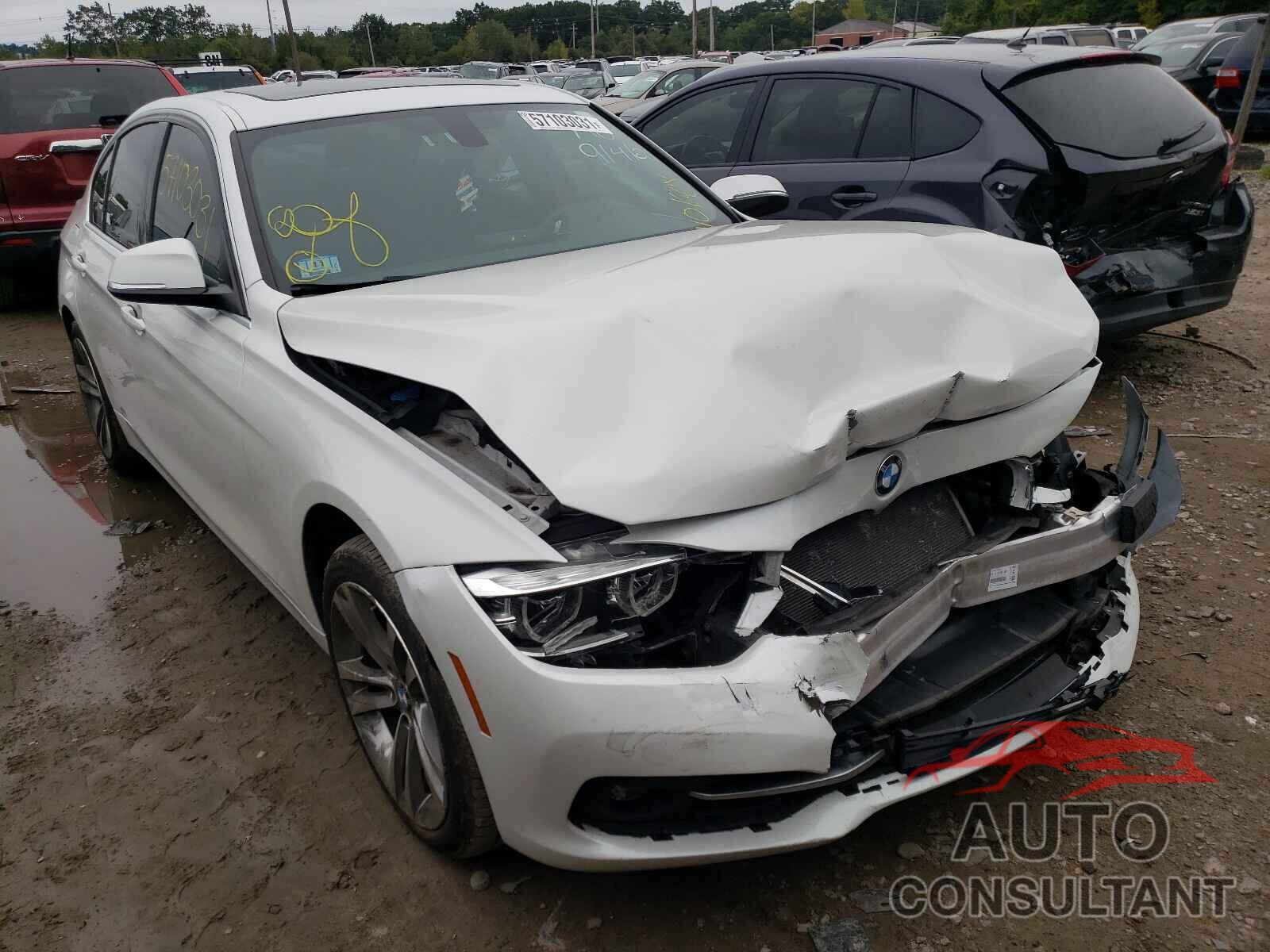 BMW 3 SERIES 2018 - WBA8D9G52JNU72151
