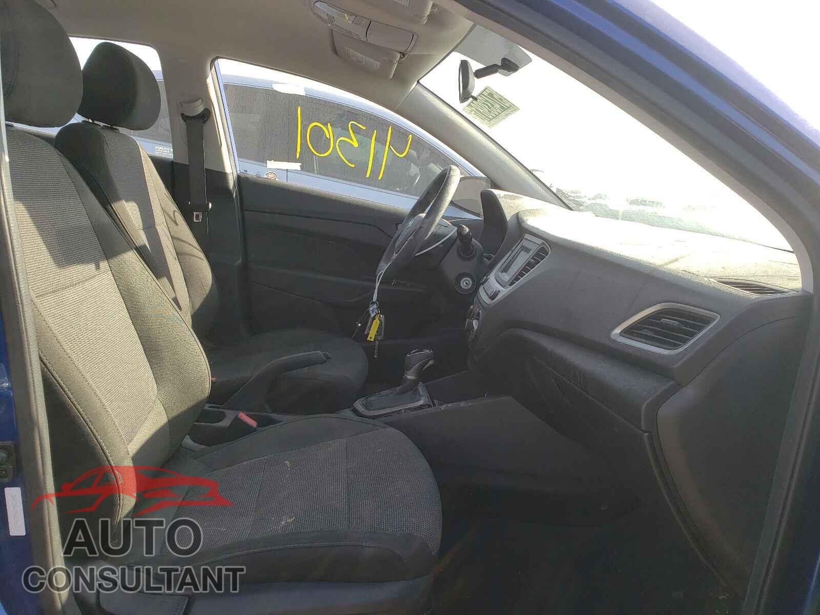 HYUNDAI ACCENT 2019 - 3KPC24A39KE056357
