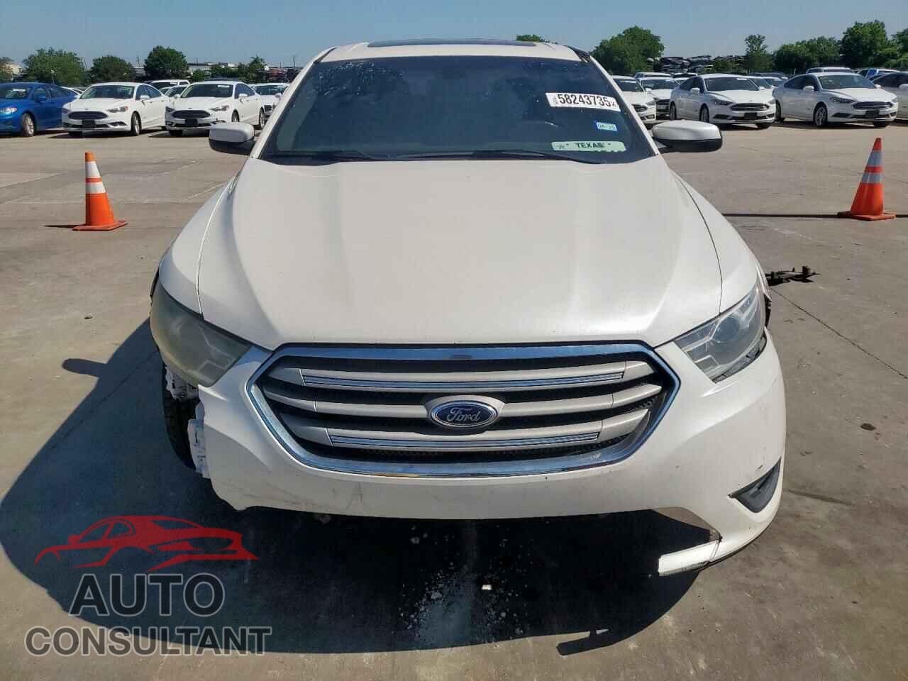 FORD TAURUS 2014 - 1FAHP2E82EG180644