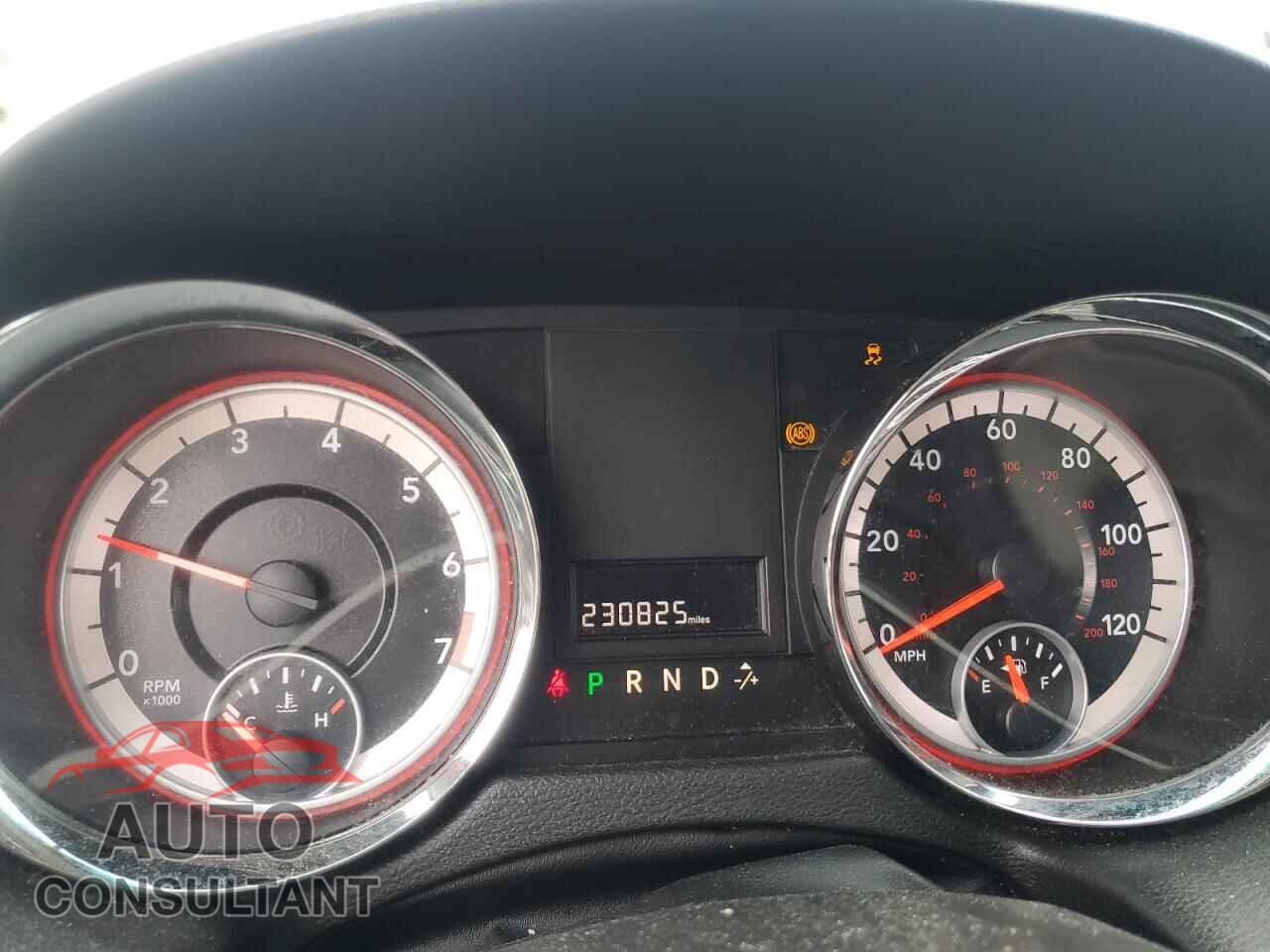 DODGE CARAVAN 2014 - 2C4RDGBG2ER141177