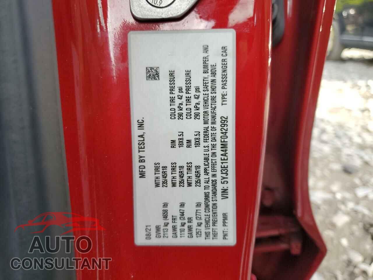 TESLA MODEL 3 2021 - 5YJ3E1EA4MF042992