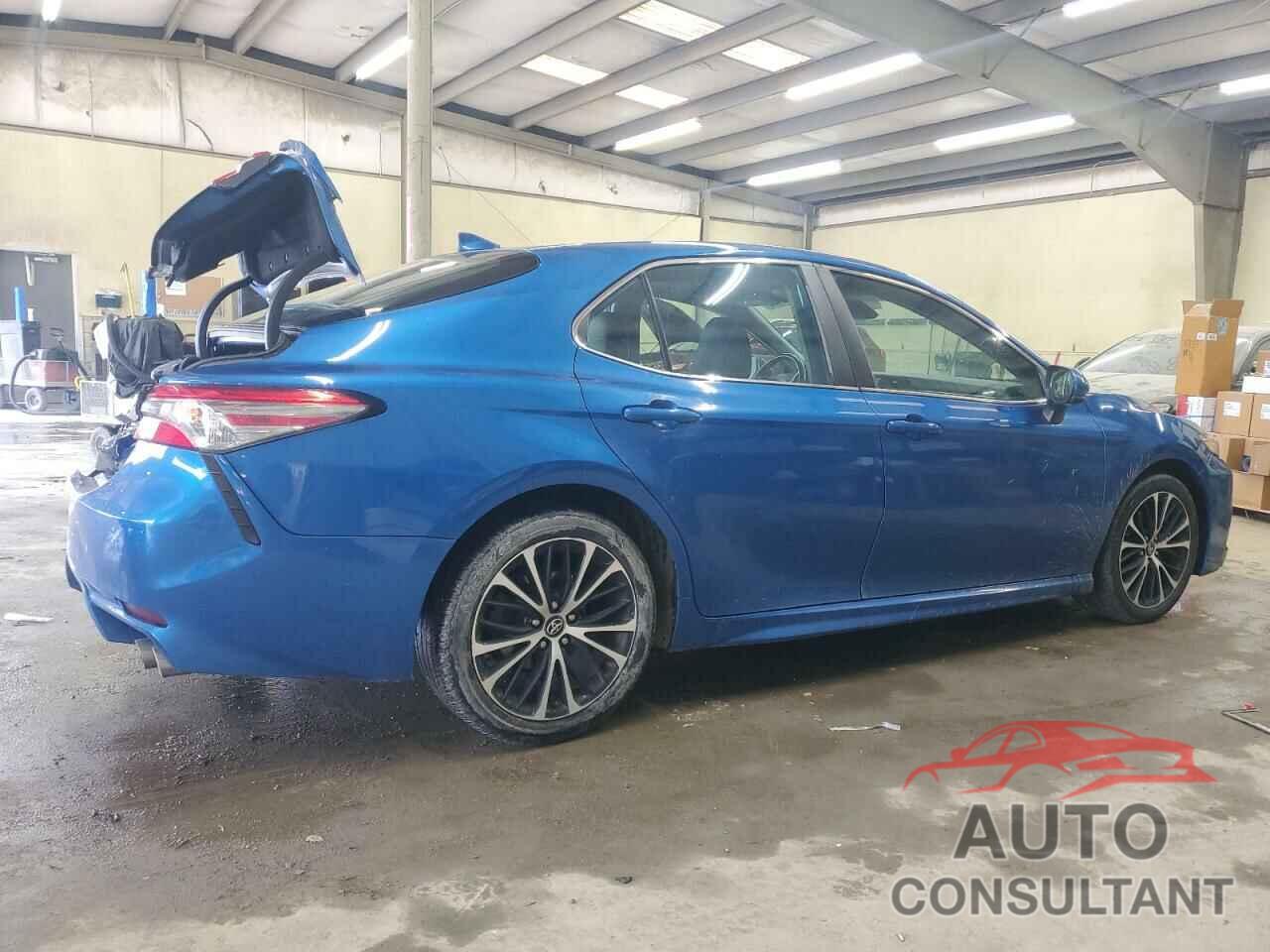 TOYOTA CAMRY 2019 - 4T1B11HK2KU230518