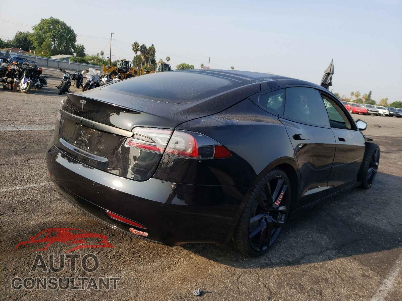 TESLA MODEL S 2018 - 5YJSA1E25JF261133