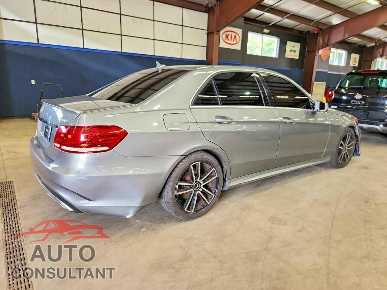MERCEDES-BENZ E-CLASS 2014 - WDDHF8JB1EA804315