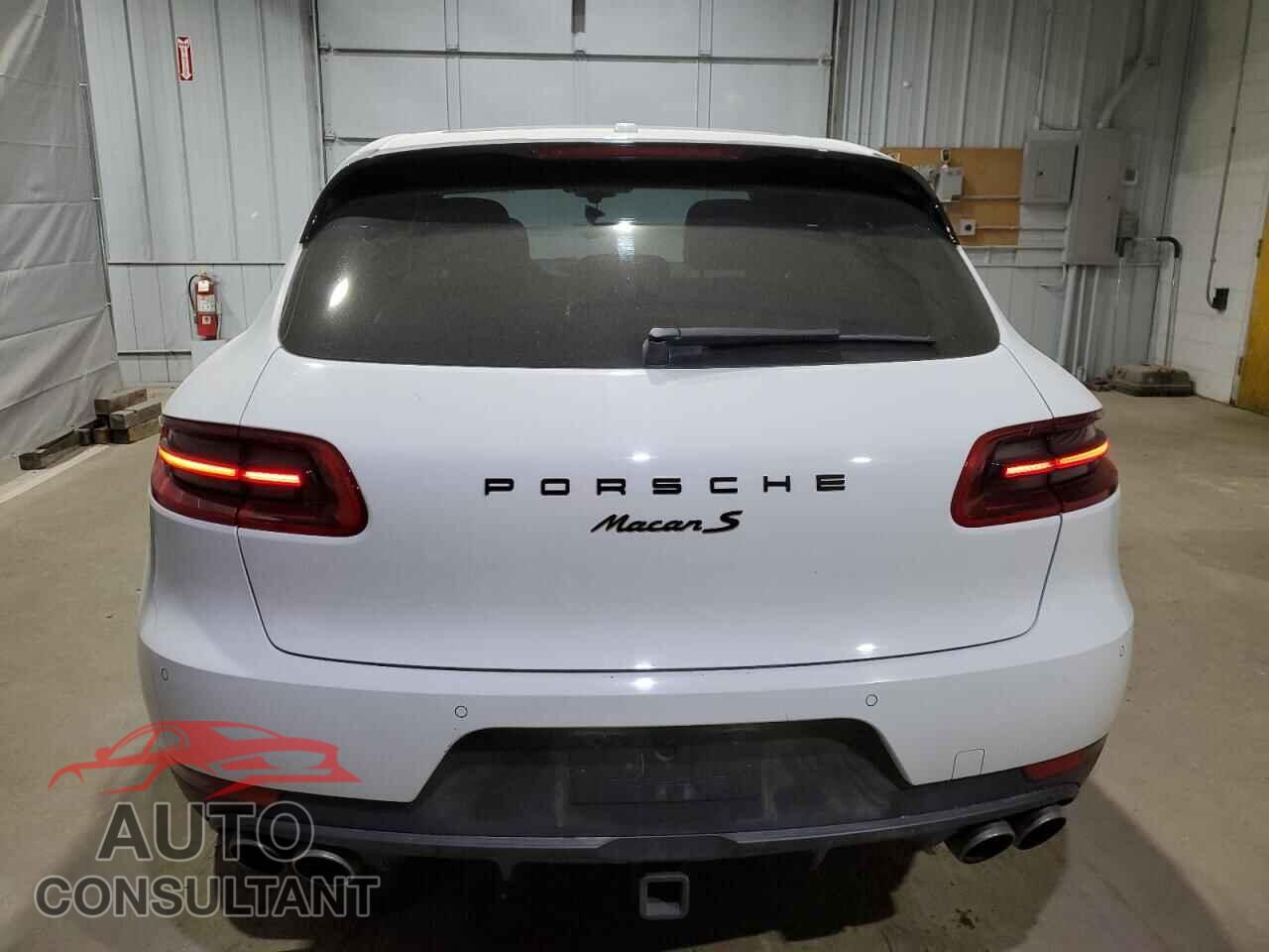 PORSCHE MACAN 2017 - WP1AB2A51HLB20001