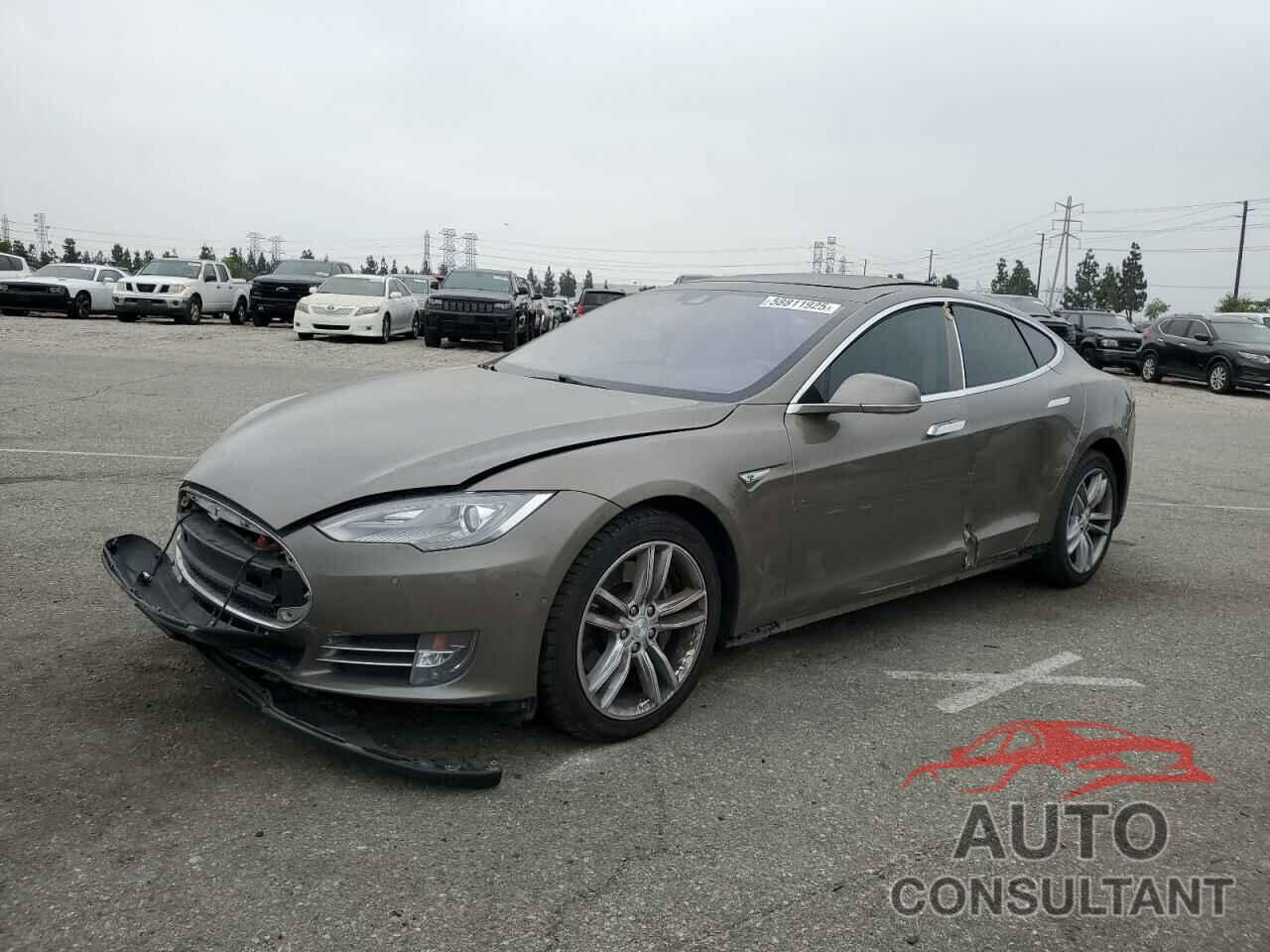 TESLA MODEL S 2015 - 5YJSA1S27FF095046