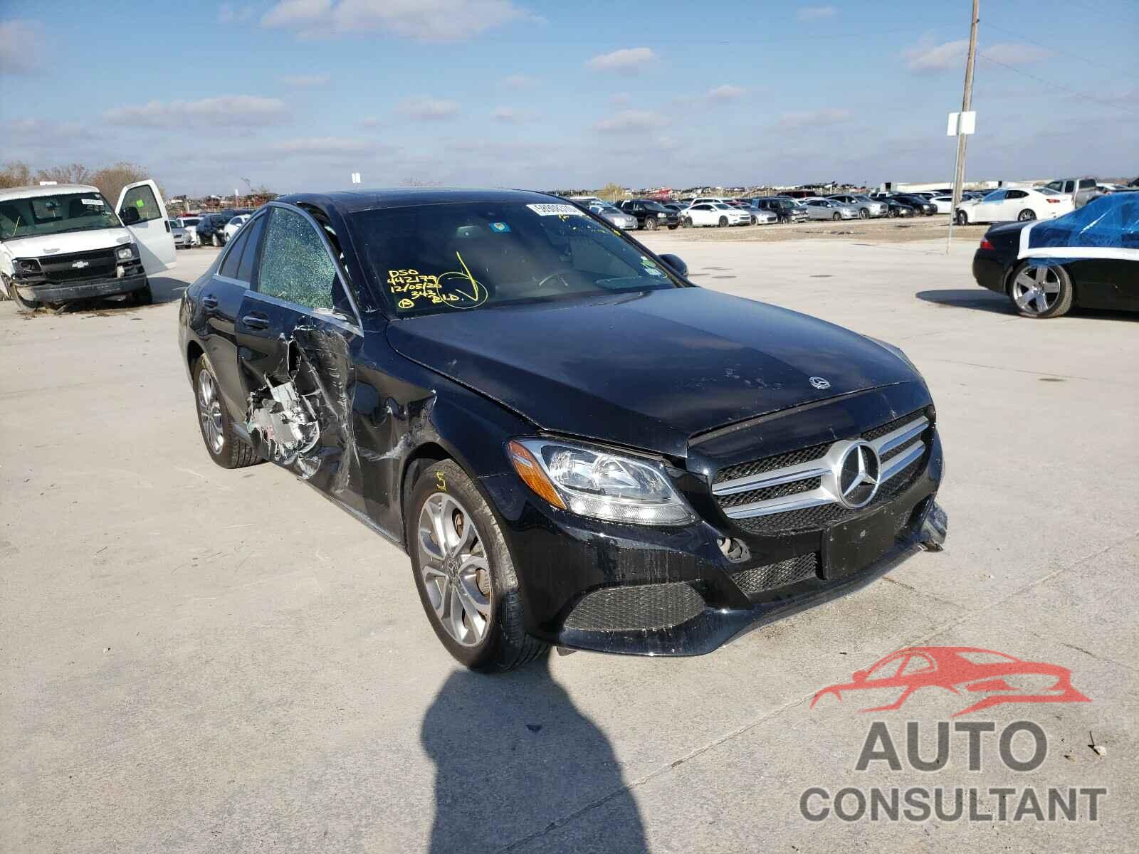 MERCEDES-BENZ C CLASS 2018 - 55SWF4KB8JU258881