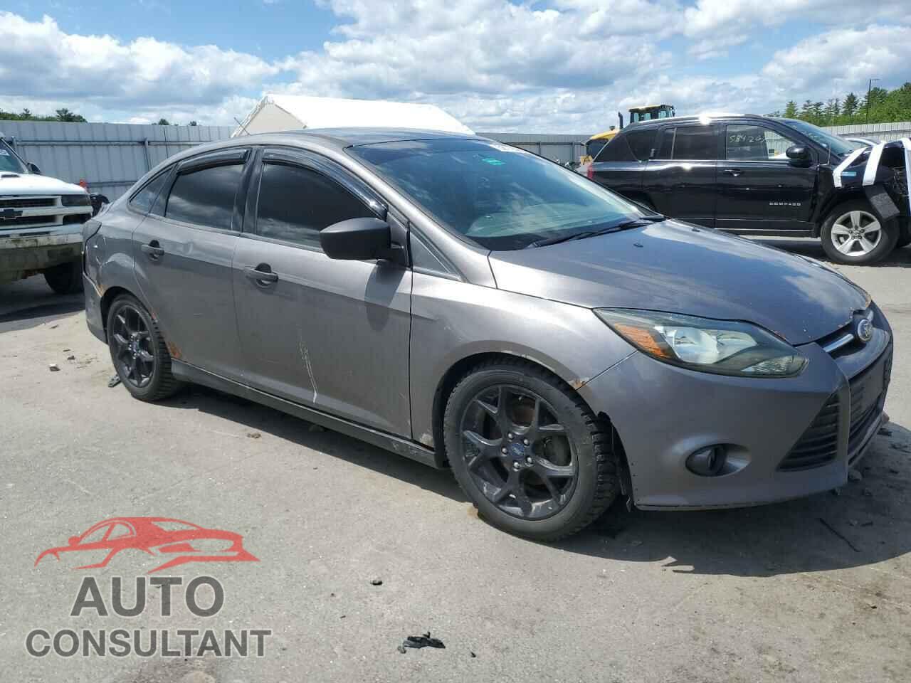 FORD FOCUS 2014 - 1FADP3E26EL329354