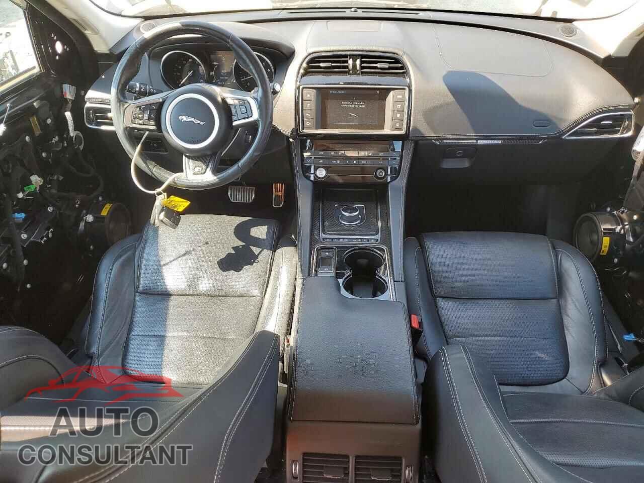 JAGUAR F-PACE 2017 - SADCL2BV2HA061479