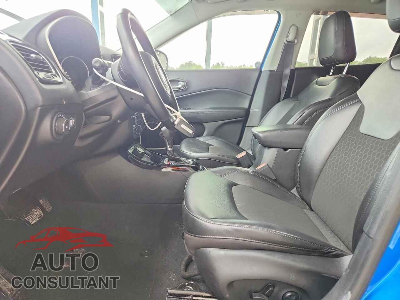 JEEP COMPASS 2021 - 3C4NJDBB2MT570048