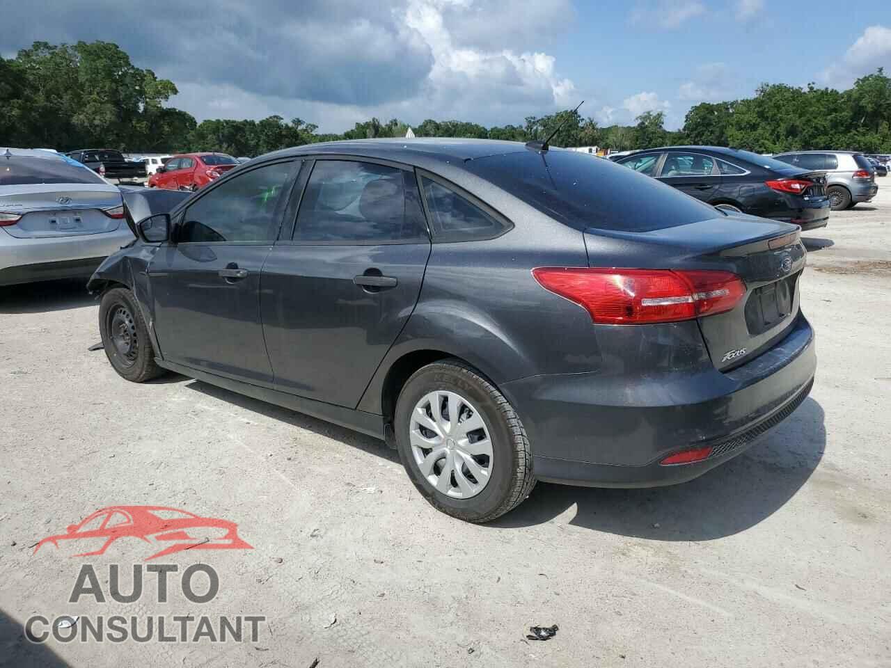 FORD FOCUS 2017 - 1FADP3E28HL294305