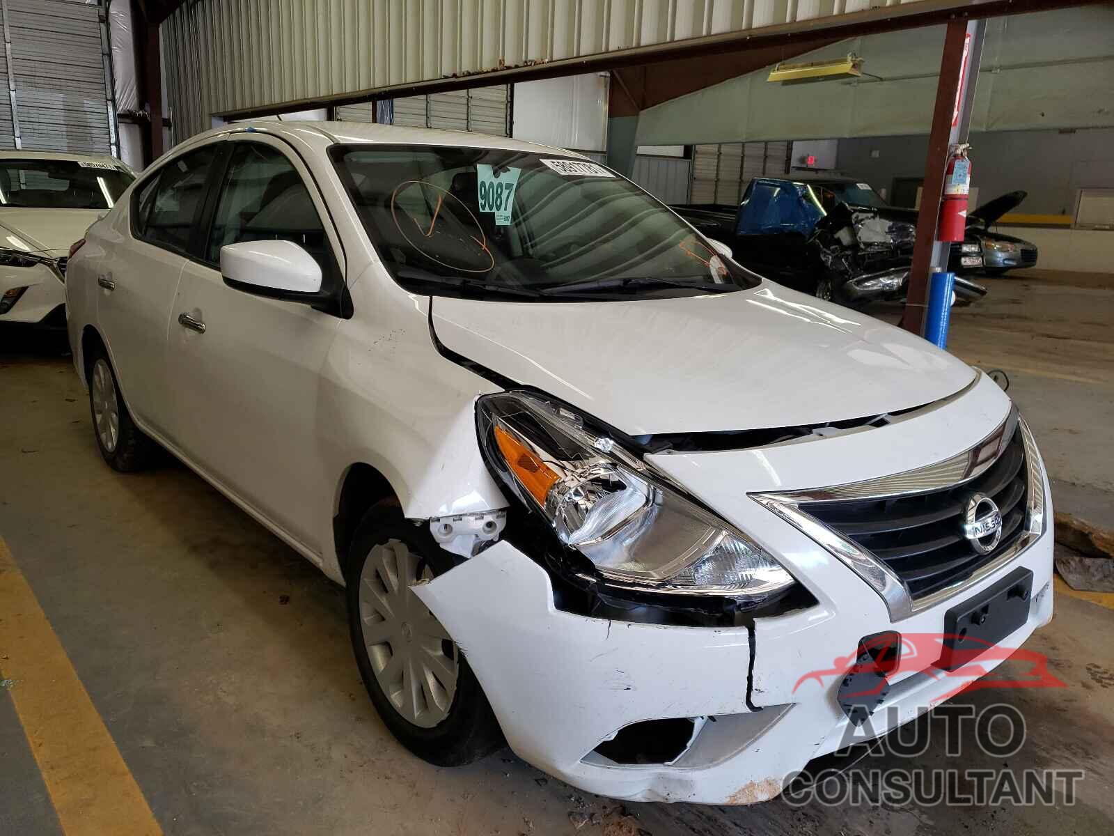 NISSAN VERSA 2019 - 3N1CN7AP3KL849227