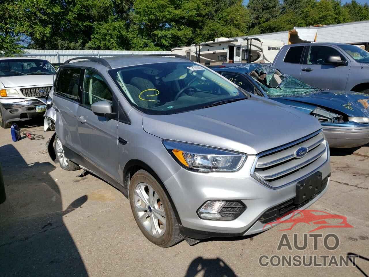 FORD ESCAPE 2018 - 1FMCU9GD2JUA00327