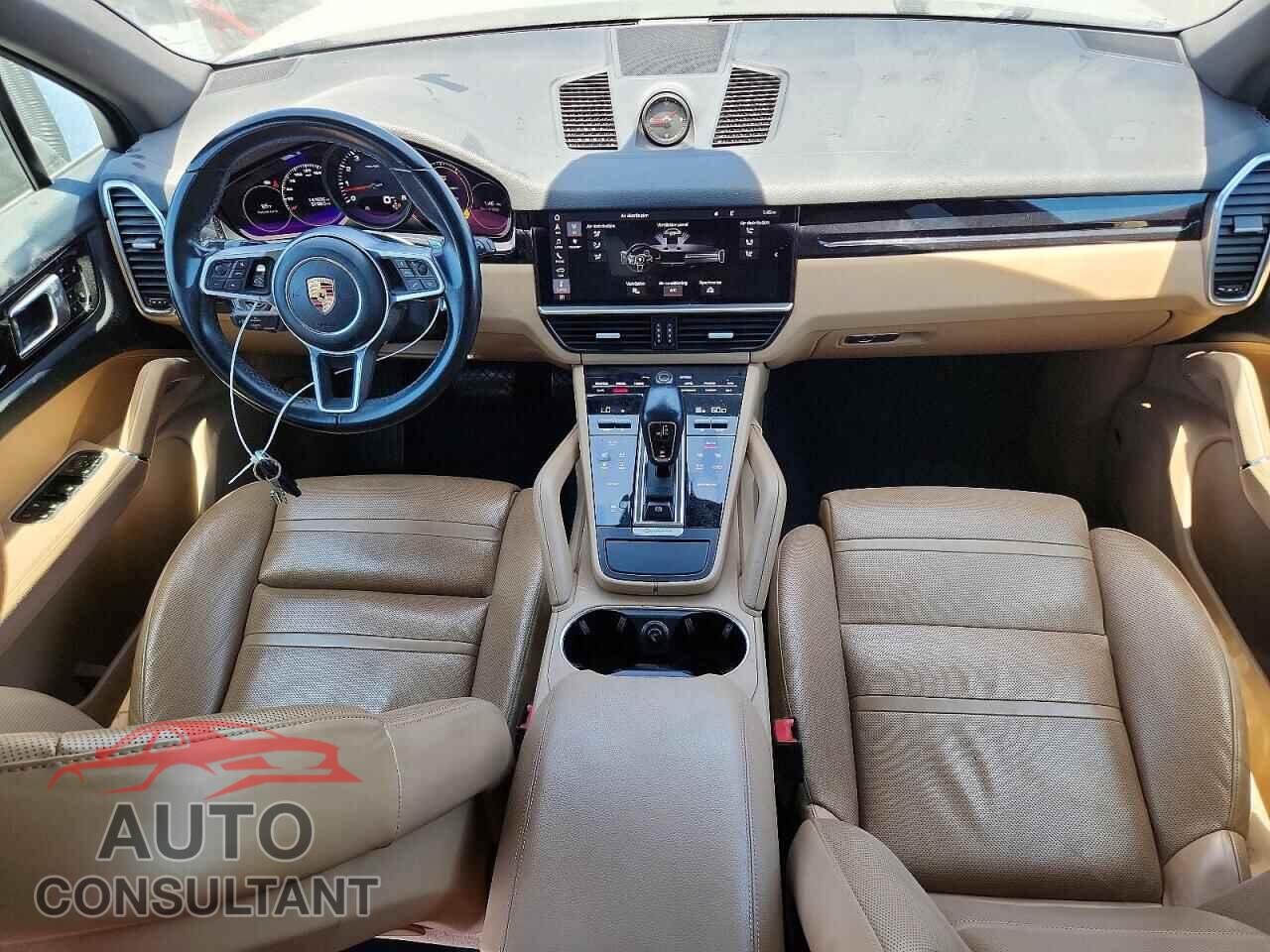 PORSCHE CAYENNE 2019 - WP1AA2AY0KDA04867