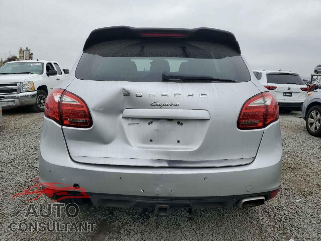 PORSCHE CAYENNE 2013 - WP1AF2A24DLA43029