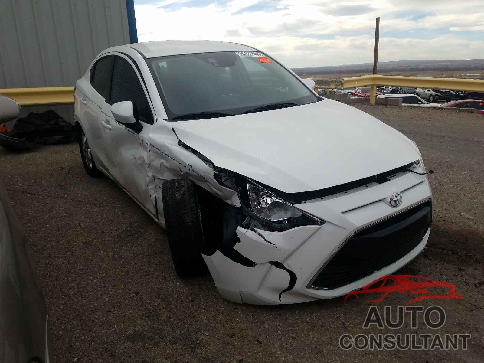 TOYOTA YARIS 2017 - 3MYDLBYV0HY159950