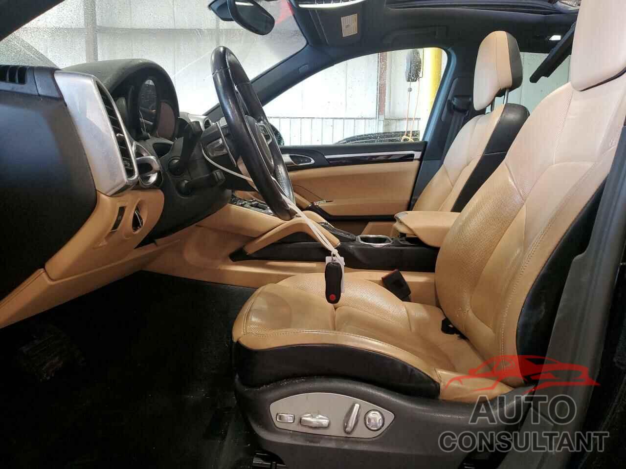PORSCHE CAYENNE 2016 - WP1AA2A29GLA09185
