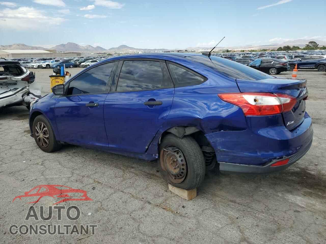 FORD FOCUS 2012 - 1FAHP3E21CL267960