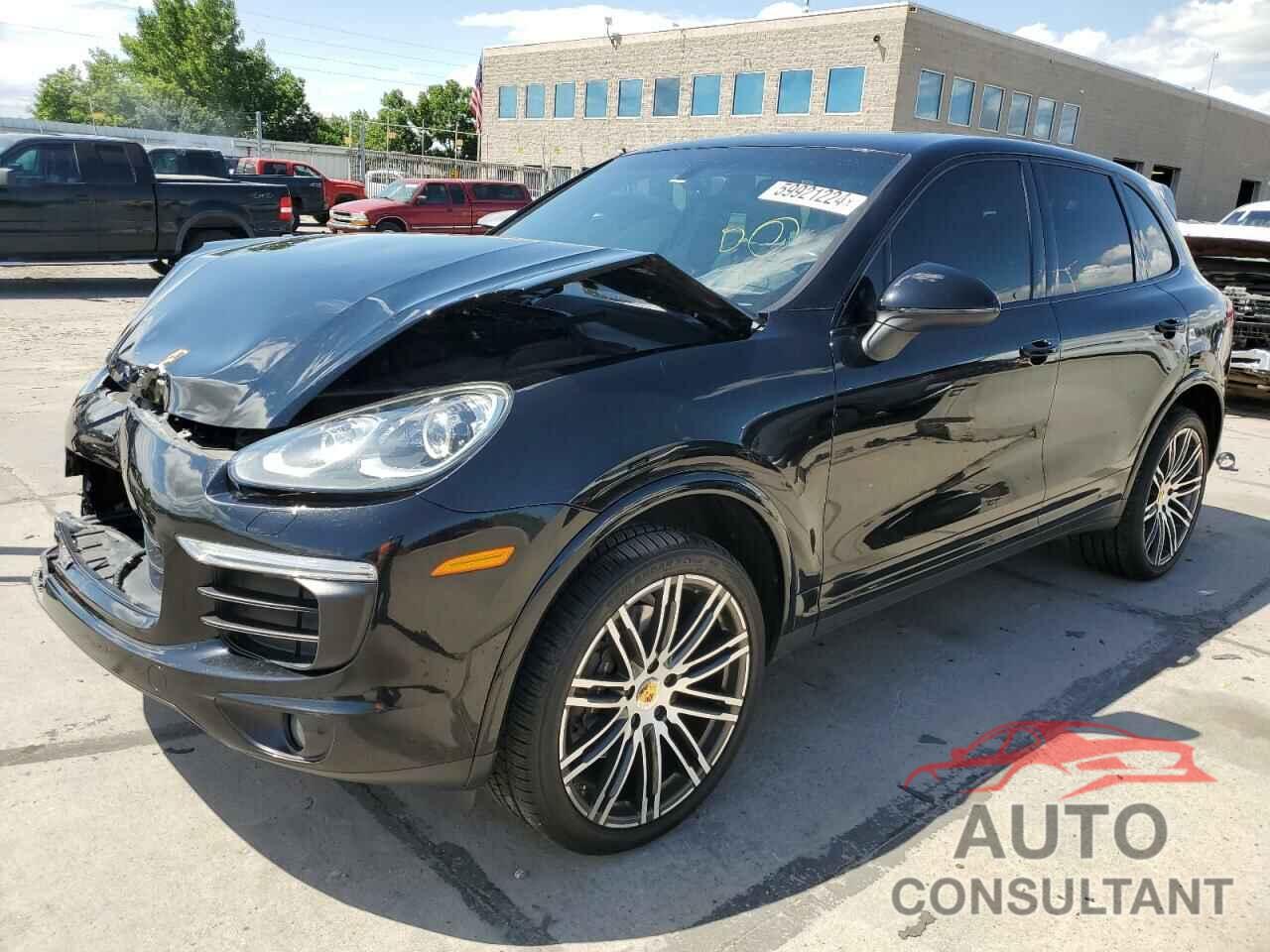 PORSCHE CAYENNE 2017 - WP1AA2A20HKA86163