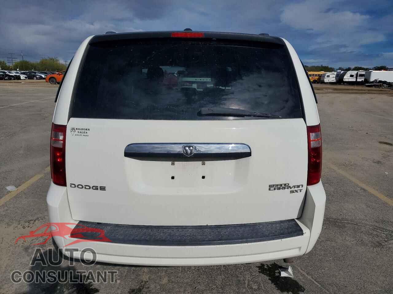 DODGE CARAVAN 2010 - 2D4RN5D10AR205000