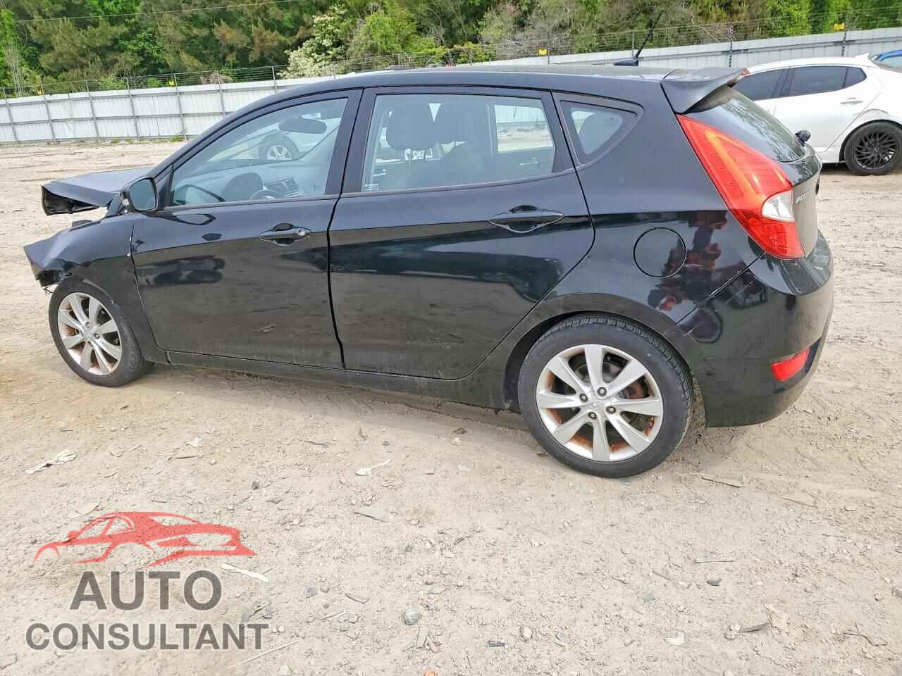 HYUNDAI ACCENT 2013 - KMHCU5AE8DU104609
