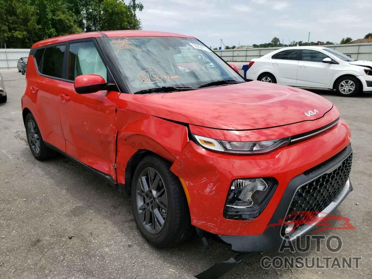 KIA SOUL 2022 - KNDJ33AU9N7151738