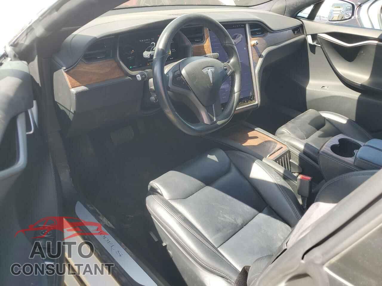 TESLA MODEL S 2020 - 5YJSA1E29LF365241