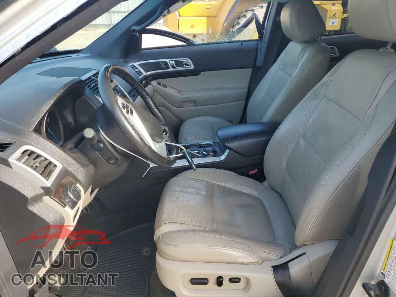 FORD EXPLORER 2012 - 1FMHK8F80CGA43429