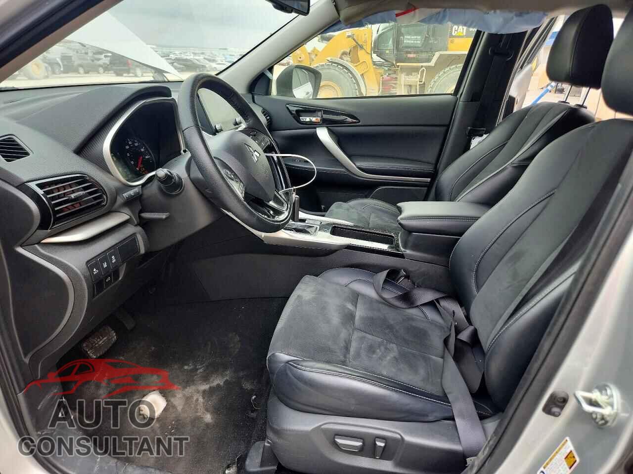 MITSUBISHI ECLIPSE 2024 - JA4ATWAA5RZ036713