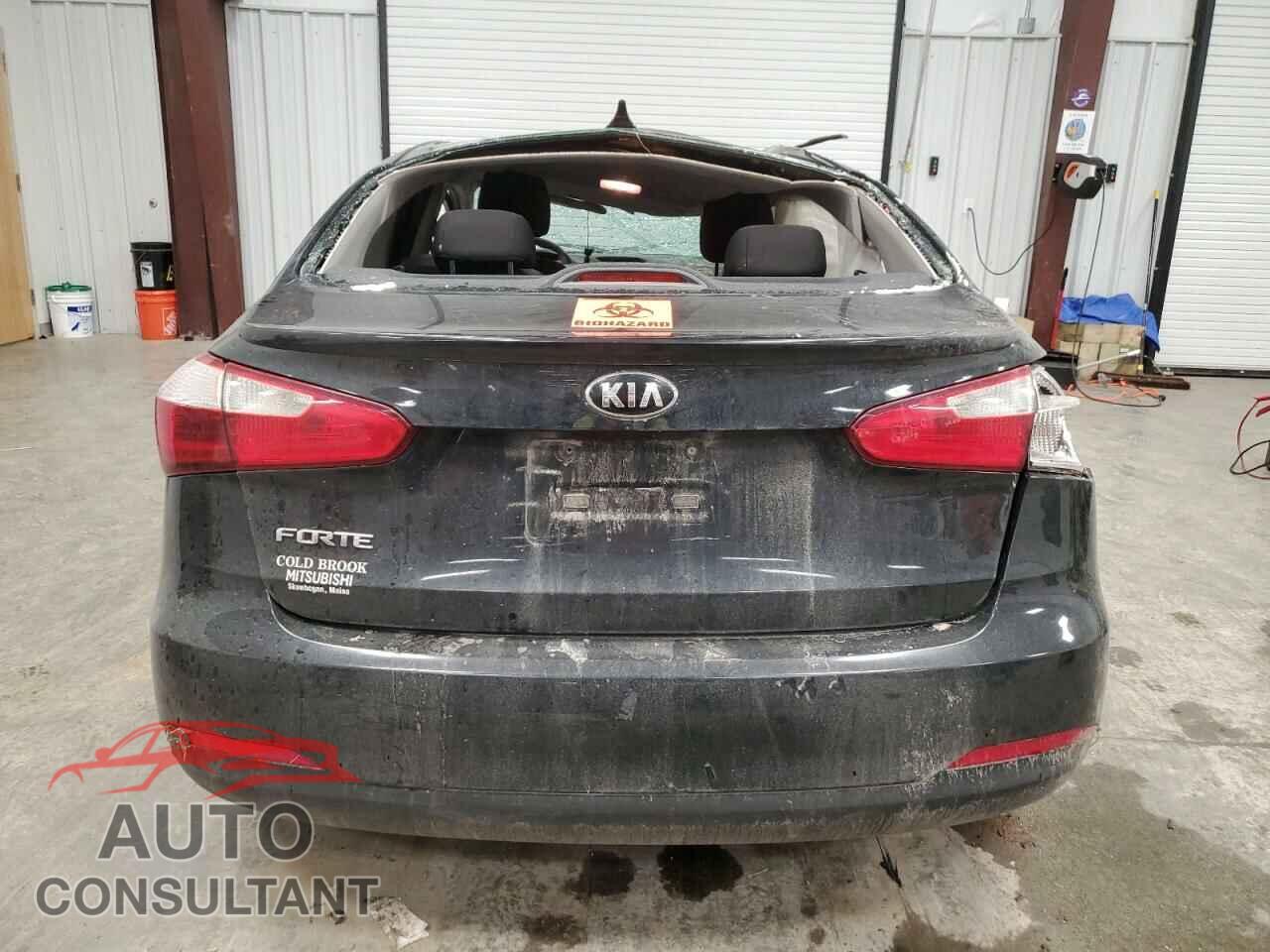 KIA FORTE 2016 - KNAFK4A67G5560686