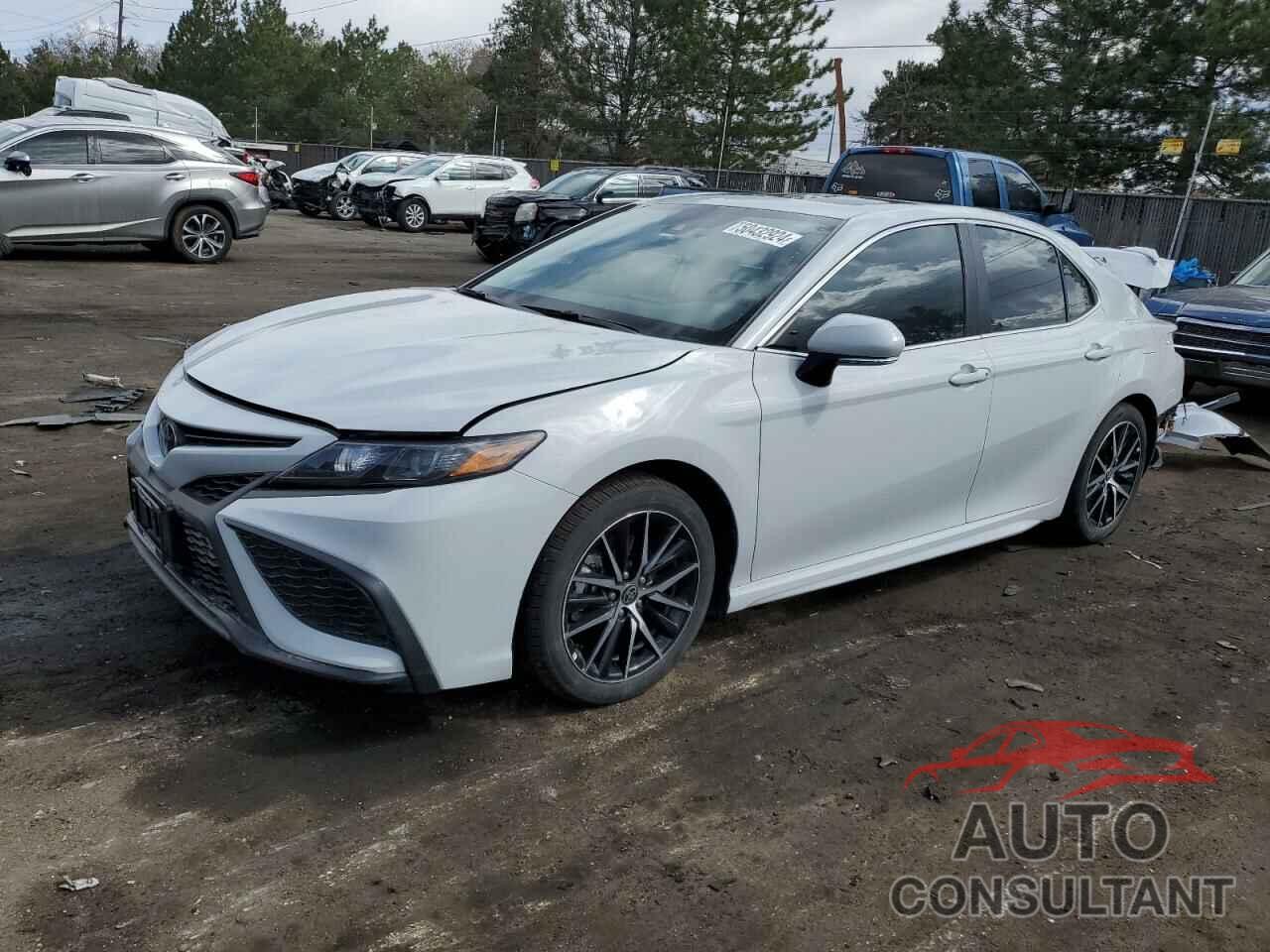 TOYOTA CAMRY 2023 - 4T1G11BK6PU100523