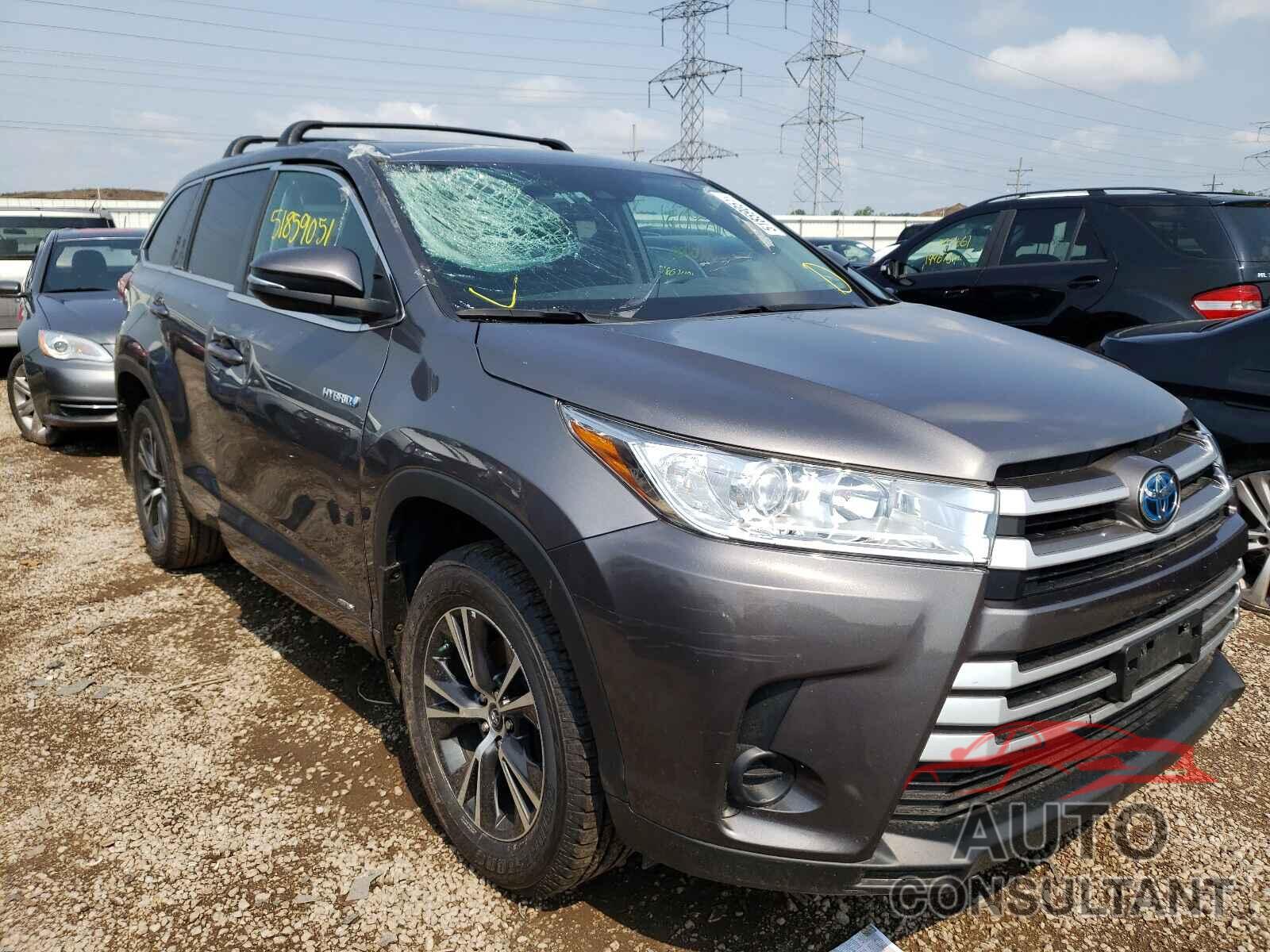 TOYOTA HIGHLANDER 2018 - 5TDBGRFH5JS036996