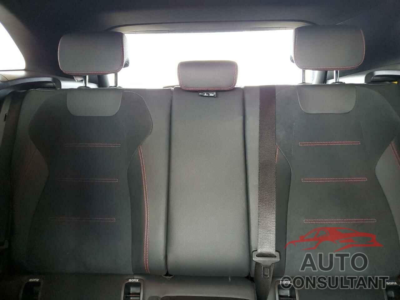 MERCEDES-BENZ GLA-CLASS 2023 - W1N4N4GB2PJ490245