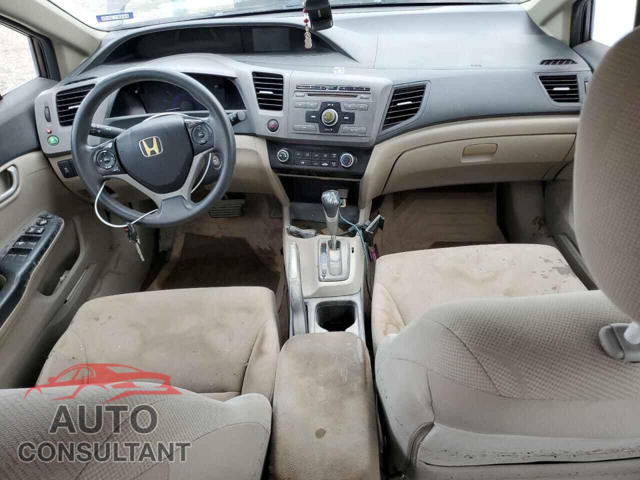 HONDA CIVIC 2012 - 2HGFB2F51CH526030