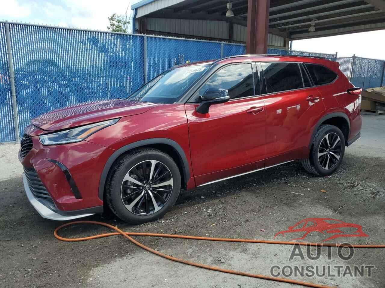 TOYOTA HIGHLANDER 2022 - 5TDLZRAH7NS131474