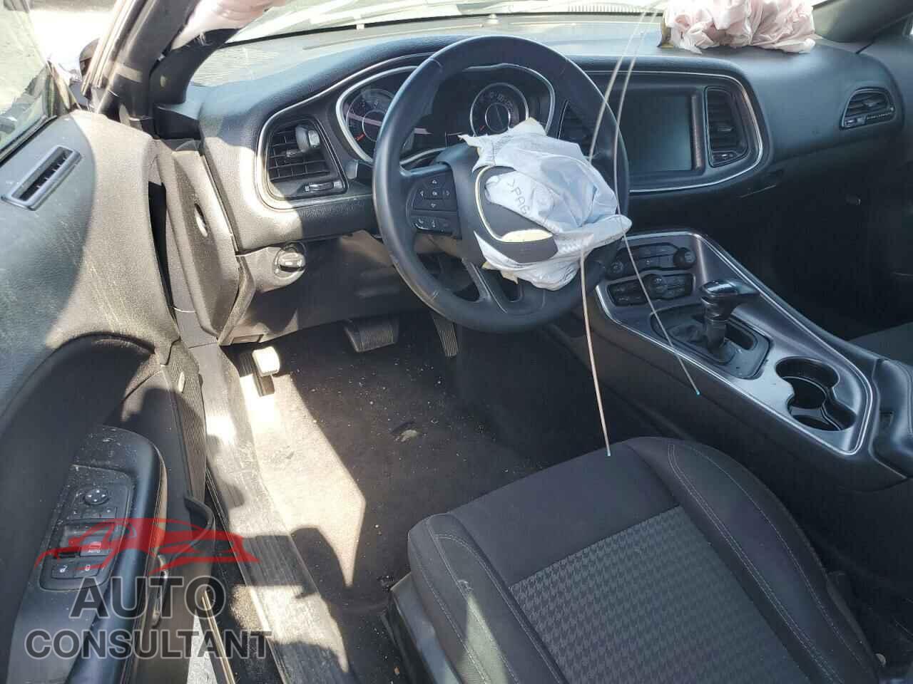 DODGE CHALLENGER 2015 - 2C3CDZAT2FH724201