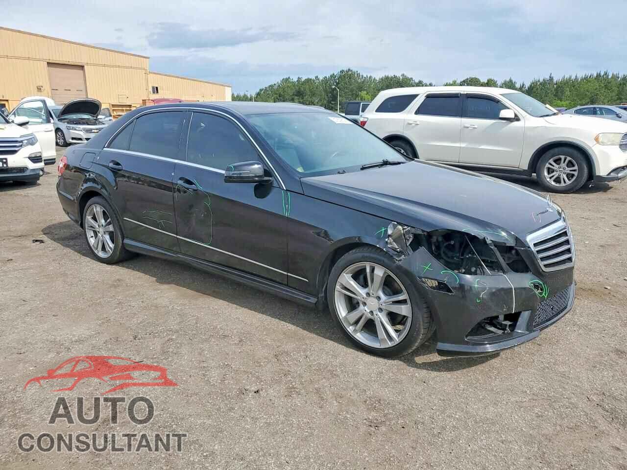 MERCEDES-BENZ E-CLASS 2012 - WDDHF5KB1CA535873