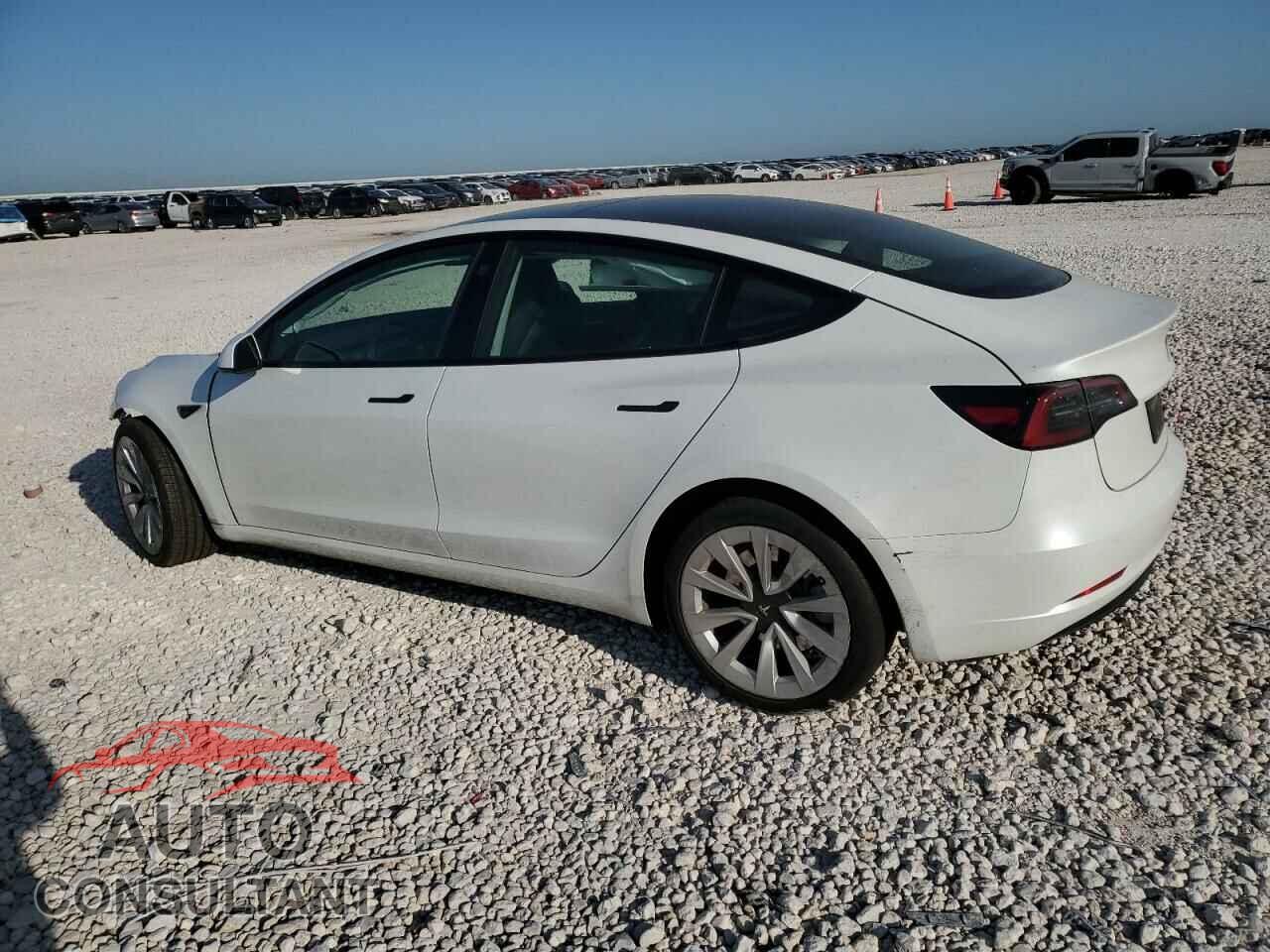 TESLA MODEL 3 2023 - 5YJ3E1EA4PF631304