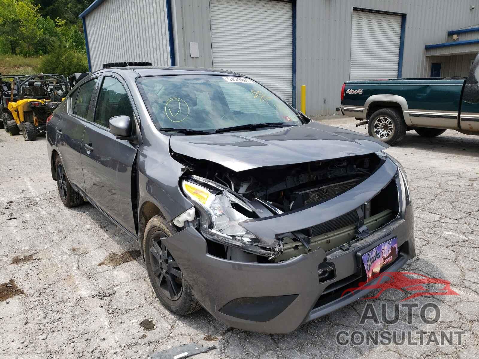 NISSAN VERSA 2019 - 3N1CN7AP0KL814497