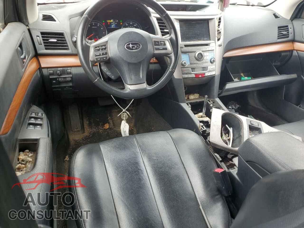 SUBARU OUTBACK 2013 - 4S4BRBLC6D3231212