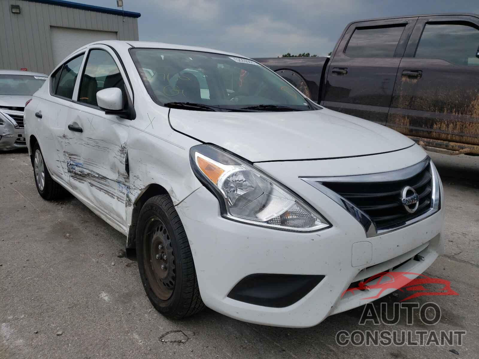 NISSAN VERSA 2017 - 3N1CN7APXHL870813