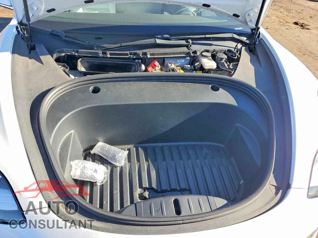 TESLA MODEL 3 2020 - 5YJ3E1EA0LF793294